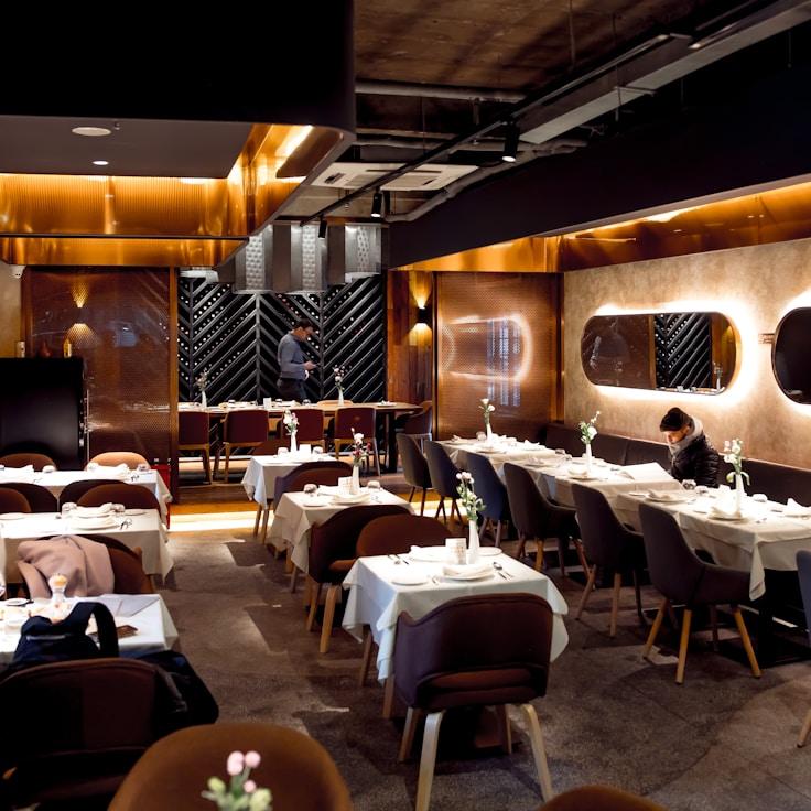 Parks and entertainment for families in Lisbon, Portugal